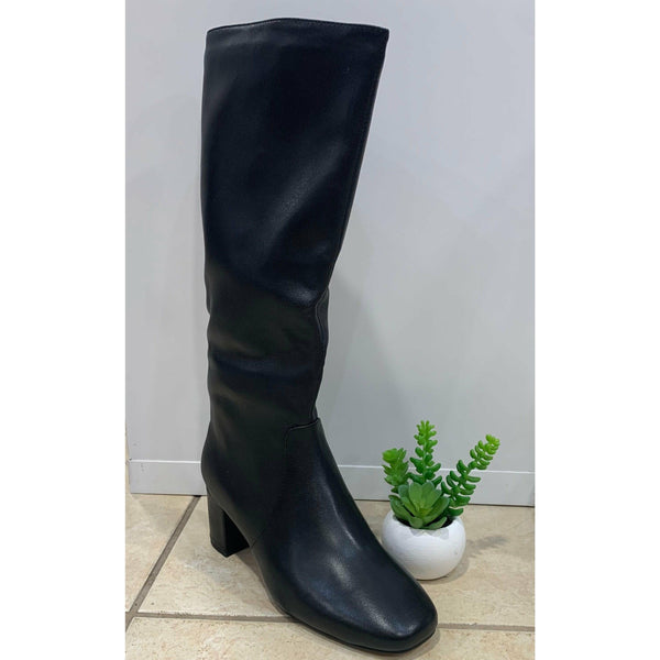 Ililo Boot by Diana Ferrari - Black Leather - Willow and Vine