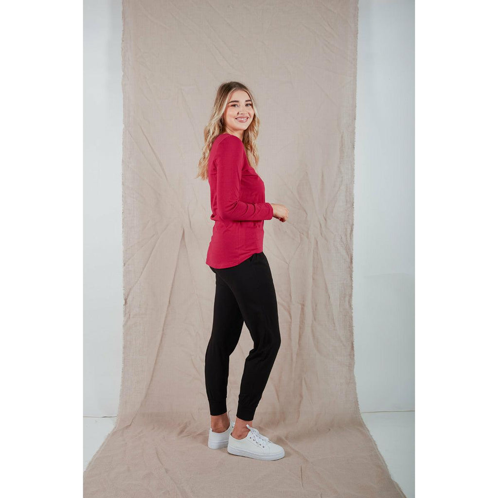 The Long Sleeve Curve Hem Top - Willow and Vine